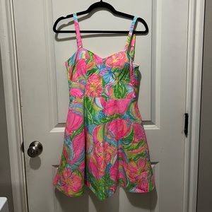 Lilly Pulitzer dress with pockets size 00